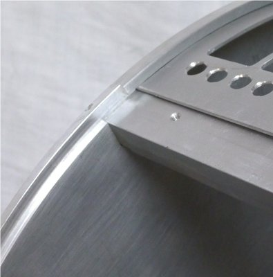 Mantelsegment in die Nut eingesteckt Detail.JPG