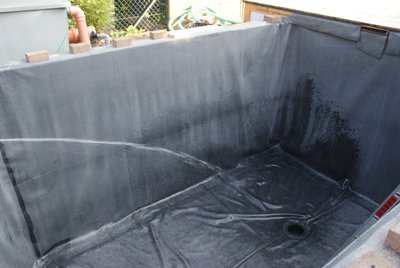 EPDM Folie faltenfrei verschweißt.jpg