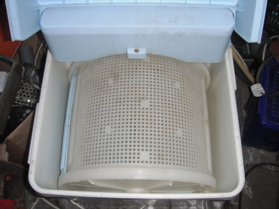 2-stop der trommel bei deckelöffnung.JPG