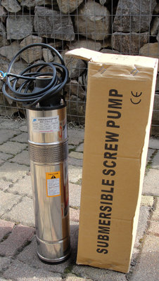 JD Tiefbrunnenpumpe gesamt red.jpg