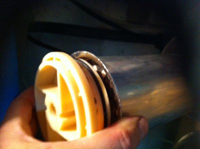 Bodendeckel in Position.JPG