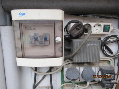 fi 001.jpg