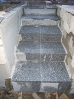 tn_a 002.jpg